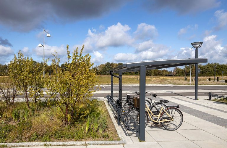 8-HITSA-cykelstativer-Knarreborg-Overdaekning-Kalundborg-Photo-Eskerod-96A6089-1495x1080